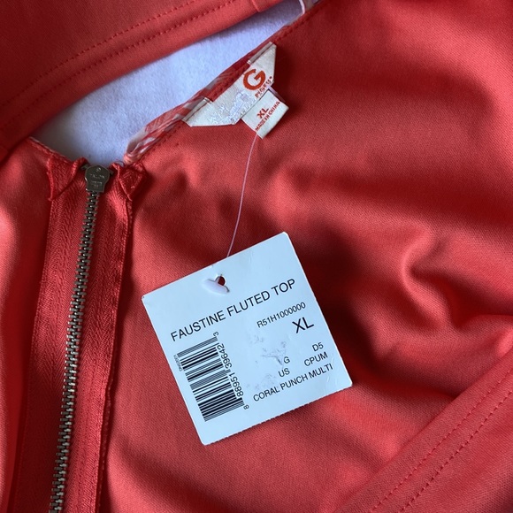 NWT Guess Fluted coral top - Picture 7 of 7
